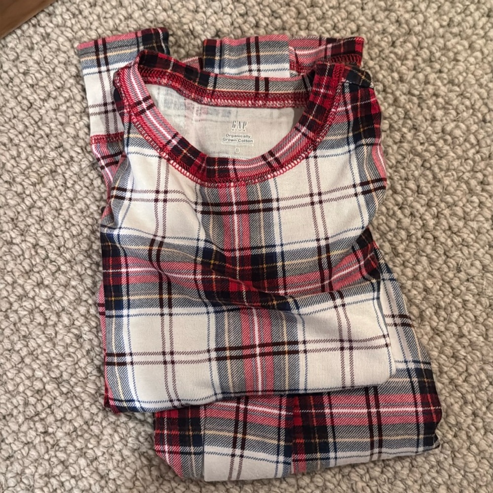Gap long pajamas size 8. Used a few times! Great condition.